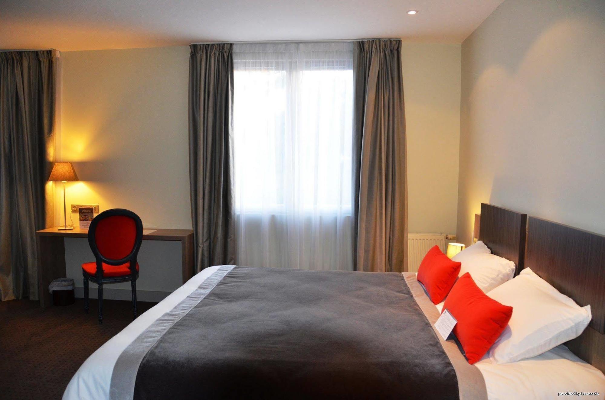 Hotel Et Spa Les Cleunes Oleron Saint-Trojan-les-Bains Rom bilde